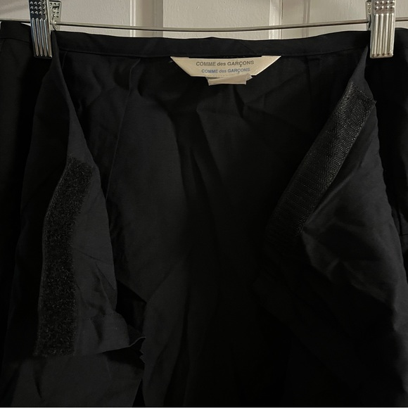 Comme des Garçons designer wrap around skirt - Picture 3 of 6